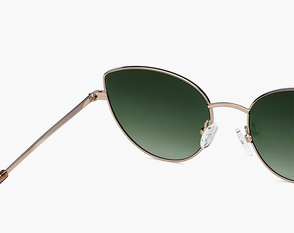 Green UV protected aviator sunglasses - Image 3